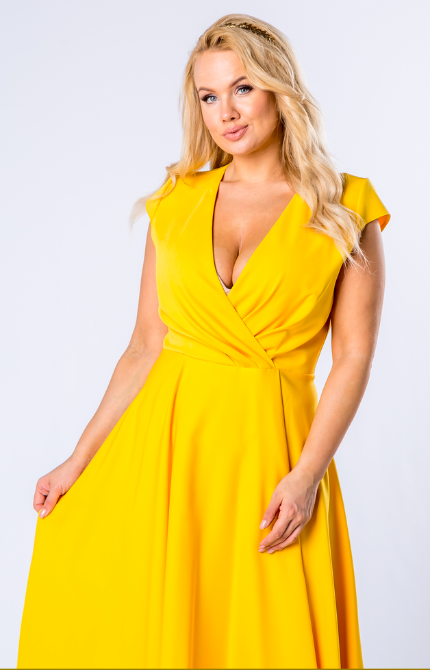 Sukienka Plus Size Maxi kopertowa żółta Busta